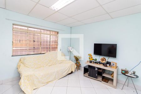 Sala de casa à venda com 2 quartos, 107m² em Vila Mazzei, São Paulo