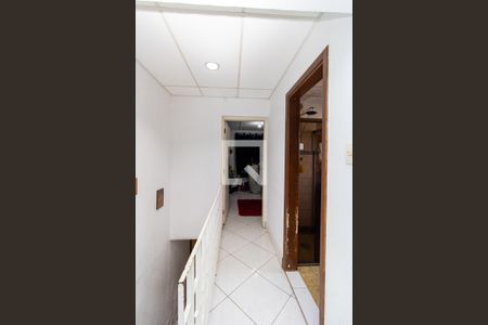 Corredor - Quarto 1 de casa à venda com 2 quartos, 107m² em Vila Mazzei, São Paulo