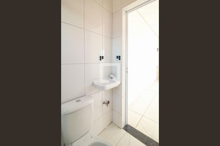 Banheiro de kitnet/studio para alugar com 1 quarto, 30m² em Centro, Indaiatuba