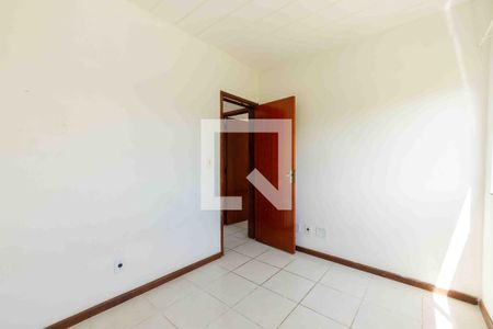 Quarto 1 de apartamento para alugar com 2 quartos, 65m² em Vargem Pequena, Rio de Janeiro