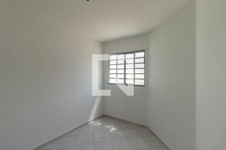 Quarto 1 de casa para alugar com 2 quartos, 48m² em Boqueirão, Curitiba