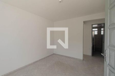 Sala de casa para alugar com 2 quartos, 48m² em Boqueirão, Curitiba