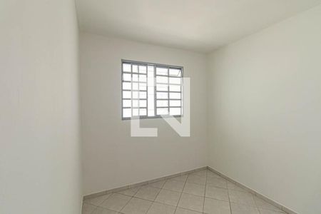 Quarto 2 de casa para alugar com 2 quartos, 48m² em Boqueirão, Curitiba