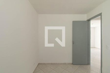 Quarto 2 de casa para alugar com 2 quartos, 48m² em Boqueirão, Curitiba