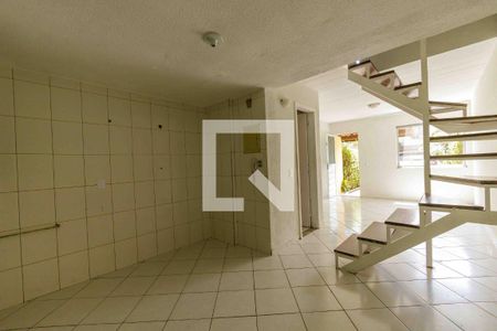 Sala de casa de condomínio para alugar com 3 quartos, 100m² em Vargem Grande, Rio de Janeiro