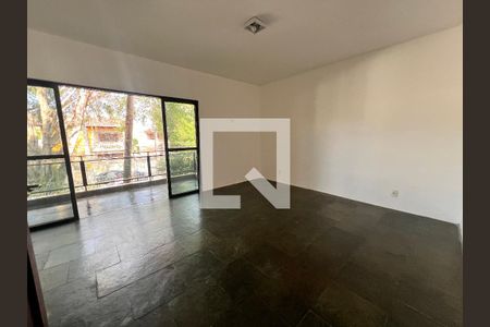 Sala de apartamento para alugar com 2 quartos, 70m² em Anil, Rio de Janeiro
