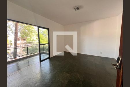 Sala de apartamento para alugar com 2 quartos, 70m² em Anil, Rio de Janeiro