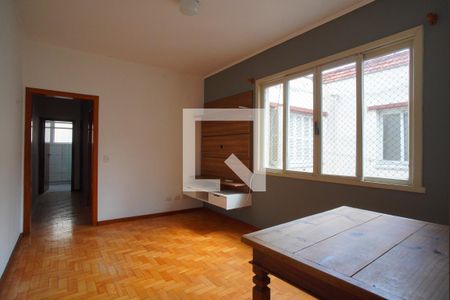 Sala de apartamento para alugar com 2 quartos, 72m² em São João, Porto Alegre