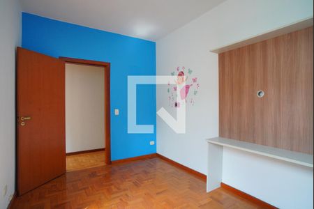 Quarto 1 de apartamento para alugar com 2 quartos, 72m² em São João, Porto Alegre