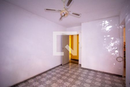 Sala de apartamento para alugar com 2 quartos, 54m² em Alcantara, São Gonçalo