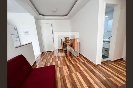 Sala de apartamento para alugar com 2 quartos, 48m² em Jacarepaguá, Rio de Janeiro