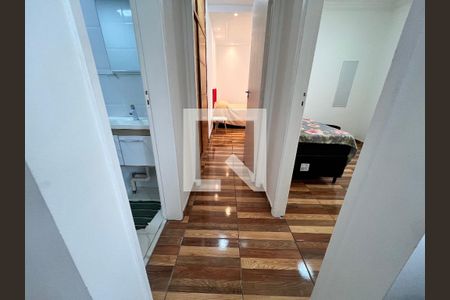 Corredor de apartamento para alugar com 2 quartos, 48m² em Jacarepaguá, Rio de Janeiro