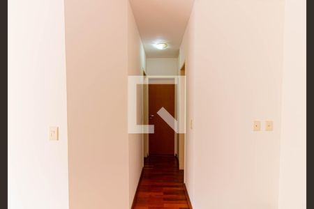 Corredor de apartamento para alugar com 2 quartos, 78m² em Perdizes, São Paulo