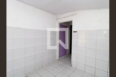 Cozinha de casa para alugar com 1 quarto, 30m² em Jardim Tremembe, São Paulo