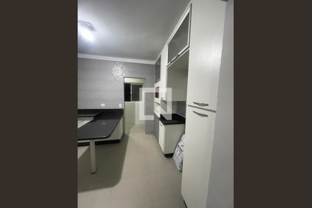 Cozinha de apartamento à venda com 2 quartos, 68m² em Vila Valparaíso, Santo André