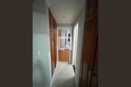 Corredor de apartamento à venda com 2 quartos, 68m² em Vila Valparaíso, Santo André