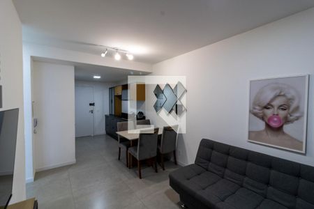 Sala/Cozinha de apartamento para alugar com 1 quarto, 59m² em Azenha, Porto Alegre