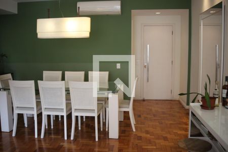 SALA de apartamento à venda com 3 quartos, 138m² em Copacabana, Rio de Janeiro