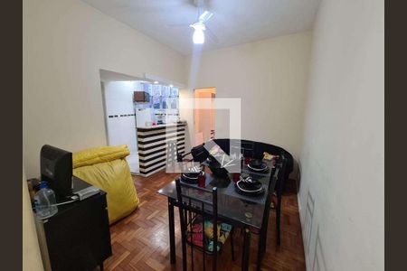 Apartamento à venda com 2 quartos, 50m² em Copacabana, Rio de Janeiro