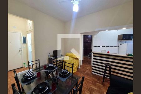 Apartamento à venda com 2 quartos, 50m² em Copacabana, Rio de Janeiro