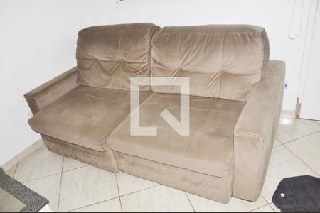 Detalhe - Sala de casa para alugar com 2 quartos, 96m² em Jardim Mangalot, São Paulo