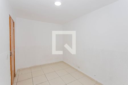 Quarto de casa para alugar com 1 quarto, 40m² em Jardim Maria Estela, São Paulo