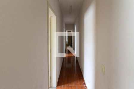 Corredor de casa para alugar com 2 quartos, 100m² em Jardim Tiete, São Paulo