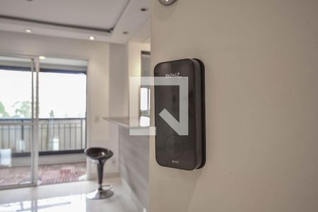 Sala - Fechadura Eletrônica de apartamento para alugar com 2 quartos, 70m² em Jardim Parque Morumbi, São Paulo