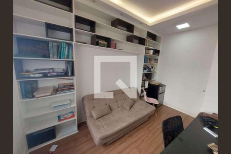 Apartamento à venda com 4 quartos, 170m² em Leme, Rio de Janeiro
