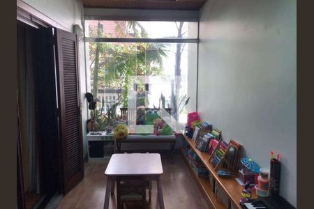 Casa à venda com 2 quartos, 322m² em Leblon, Rio de Janeiro