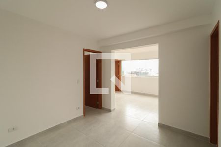 Sala de casa para alugar com 2 quartos, 69m² em Vila Mazzei, São Paulo