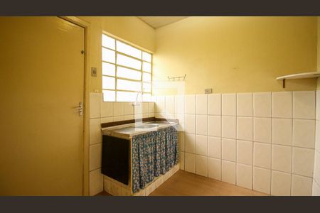 Sala/Cozinha de casa para alugar com 1 quarto, 26m² em Parque da Vila Prudente, São Paulo