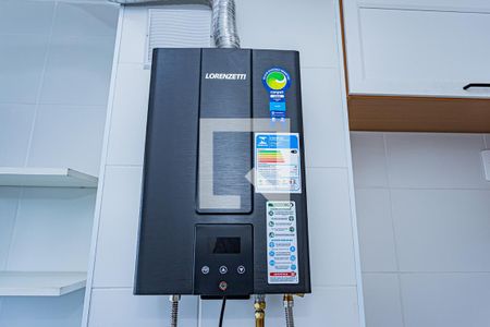 Sala, cozinha e área de serviço de apartamento para alugar com 2 quartos, 41m² em Vila Marina, São Paulo