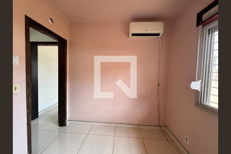 Quarto 1 de casa para alugar com 4 quartos, 100m² em Santos Dumont, São Leopoldo