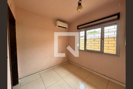 Quarto 1 de casa para alugar com 4 quartos, 100m² em Santos Dumont, São Leopoldo