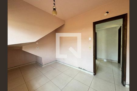Quarto 1 de casa para alugar com 4 quartos, 100m² em Santos Dumont, São Leopoldo