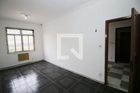 Quarto 1 de apartamento para alugar com 2 quartos, 50m² em Brás de Pina, Rio de Janeiro