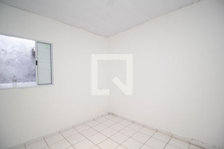 Quarto de casa para alugar com 1 quarto, 100m² em Vila Nina, São Paulo