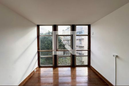Quarto 1 de apartamento para alugar com 3 quartos, 118m² em Botafogo, Rio de Janeiro