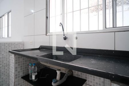 Sala/Cozinha de casa para alugar com 1 quarto, 50m² em Jardim Piratininga, São Paulo