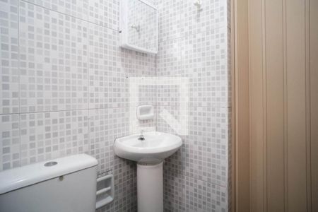 Banheiro de casa para alugar com 1 quarto, 50m² em Jardim Piratininga, São Paulo