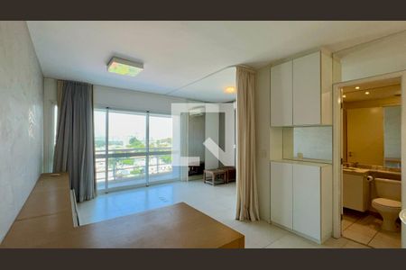 Sala de apartamento para alugar com 1 quarto, 44m² em Vila Madalena, São Paulo