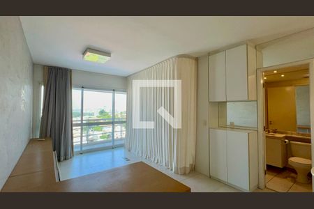 Sala de apartamento para alugar com 1 quarto, 44m² em Vila Madalena, São Paulo