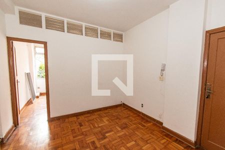 Sala/cozinha de apartamento para alugar com 1 quarto, 41m² em Liberdade, São Paulo