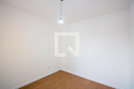 Quarto 1 de apartamento para alugar com 2 quartos, 45m² em Jardim Cristiane, Santo André