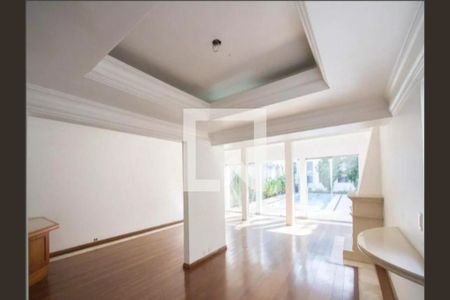 Casa à venda com 3 quartos, 440m² em Jardim dos Estados, São Paulo