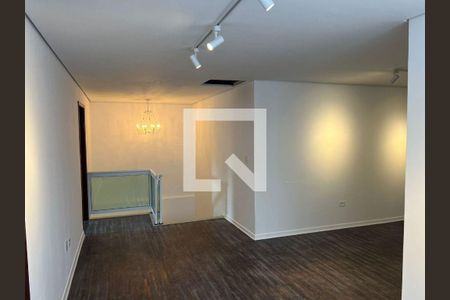 Casa à venda com 5 quartos, 330m² em Jardim Leonor Mendes de Barros, São Paulo