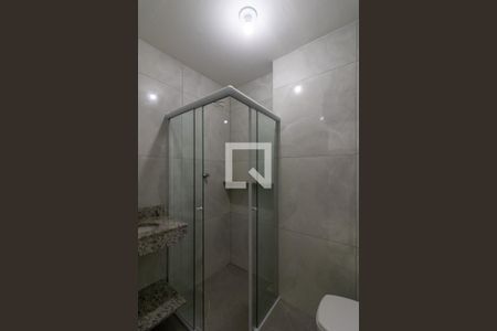 Banheiro  de casa para alugar com 1 quarto, 37m² em Parque Continental I, Guarulhos