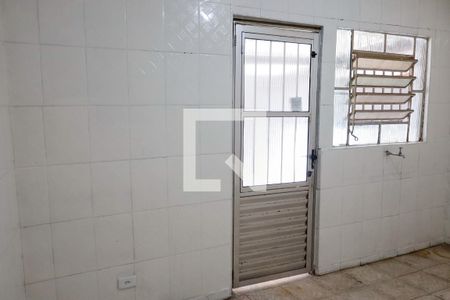 Sala / Cozinha de casa para alugar com 1 quarto, 50m² em Santo Antônio, Osasco