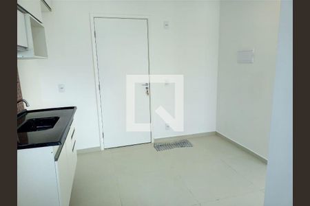 Apartamento à venda com 2 quartos, 36m² em Cambuci, São Paulo